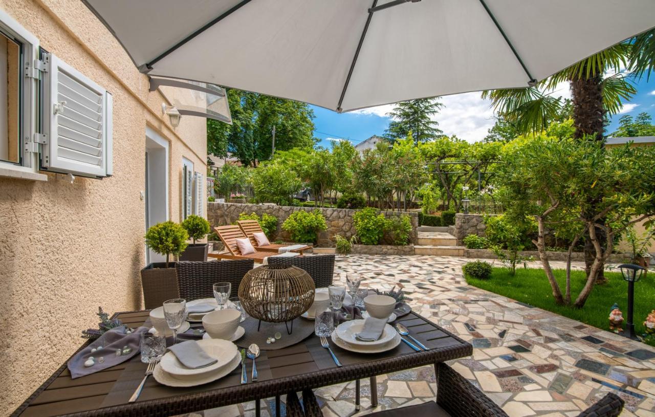 Holiday House Serenity Malinska Esterno foto